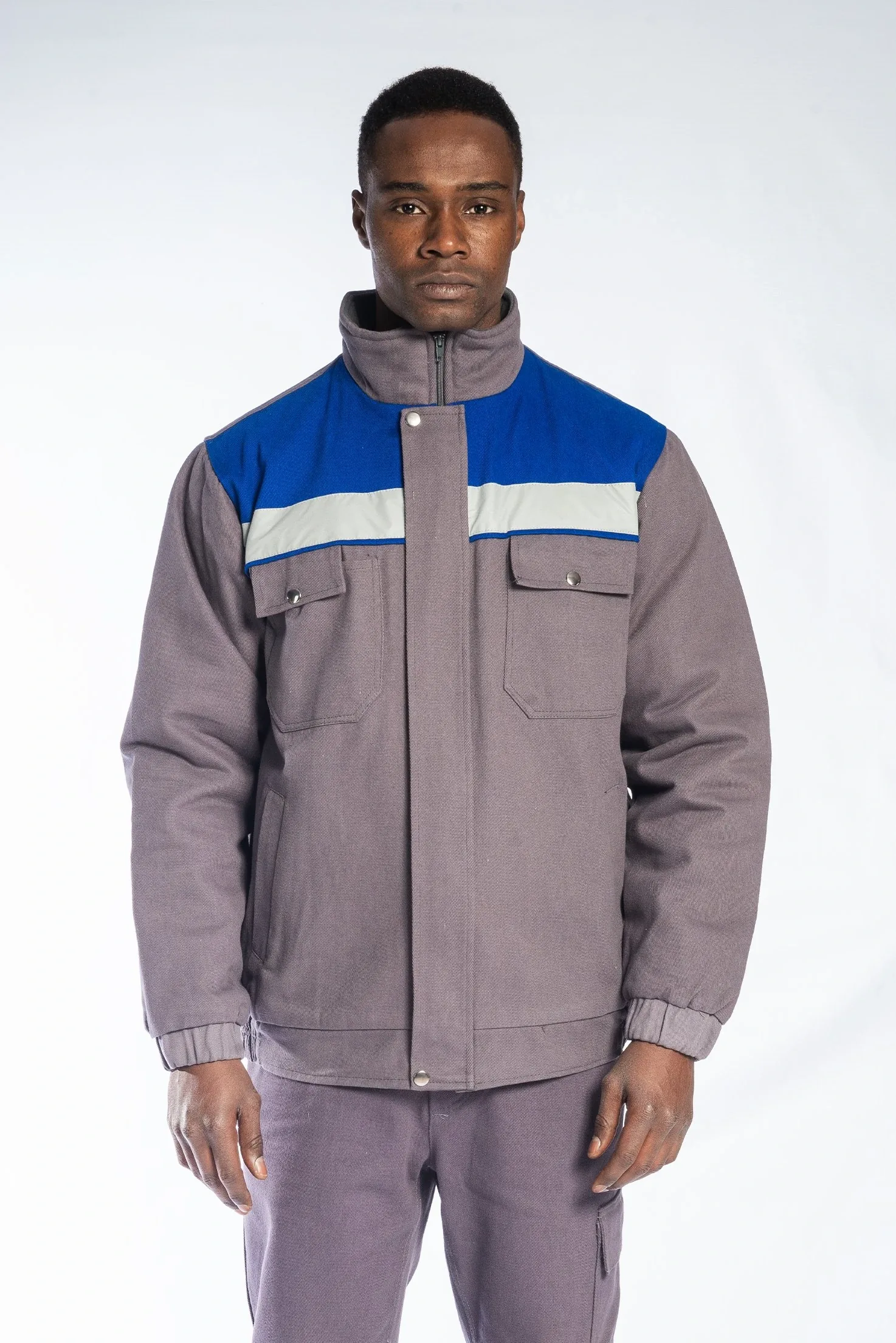 Oscar Mont Saks - Gri